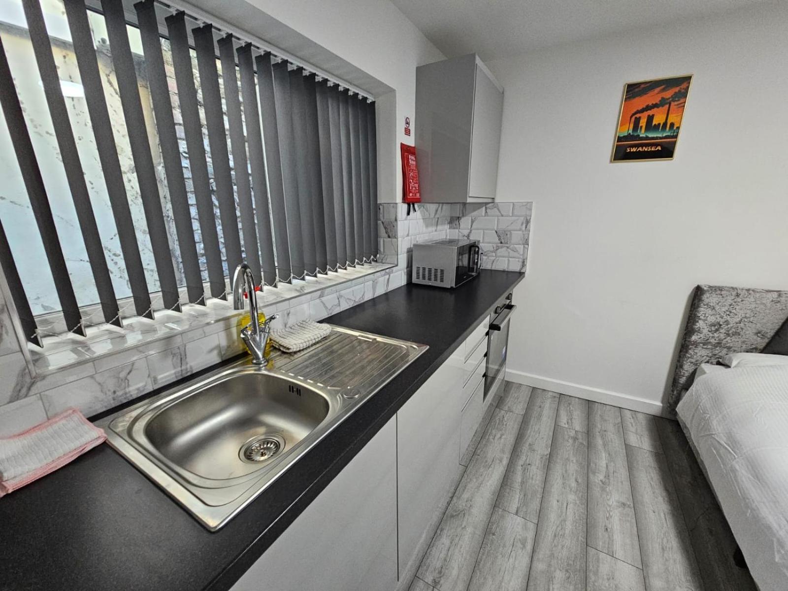 Cosy Cardiff Apartments - Garden Lounge 외부 사진